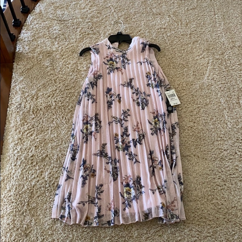 NEW floral dress size small